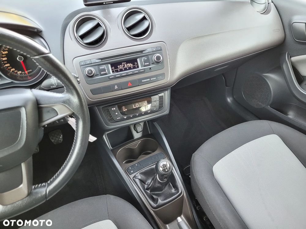 Seat Ibiza 1.2 12V Style Viva - 20