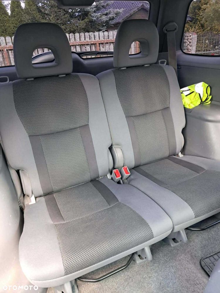 Toyota RAV4 - 5