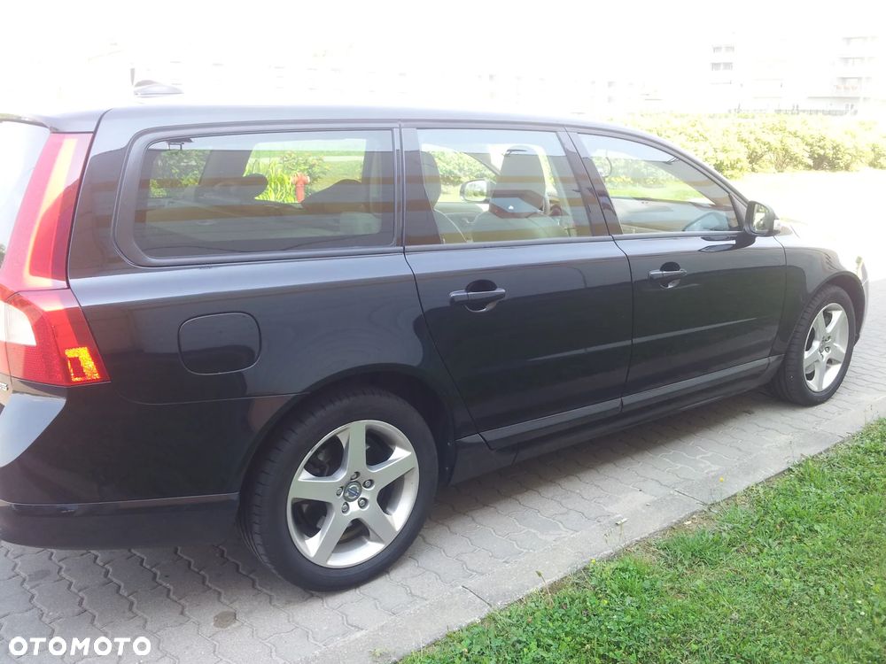 Volvo V70 2008 photo 5
