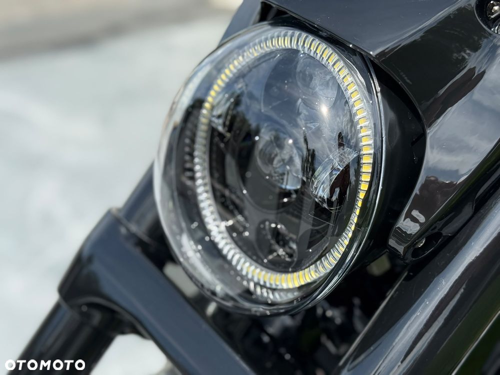 Harley-Davidson V-Rod Muscle - 25