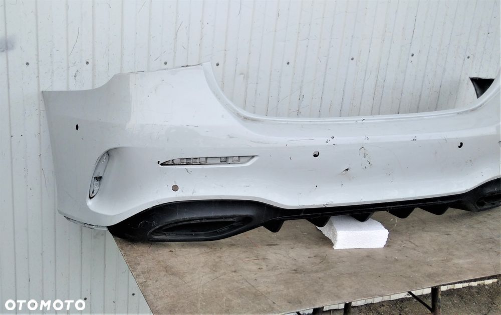MERCEDES A W177 A177 AMG SEDAN ZDERZAK TYŁ