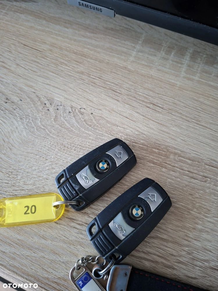 BMW Seria 5 - 25