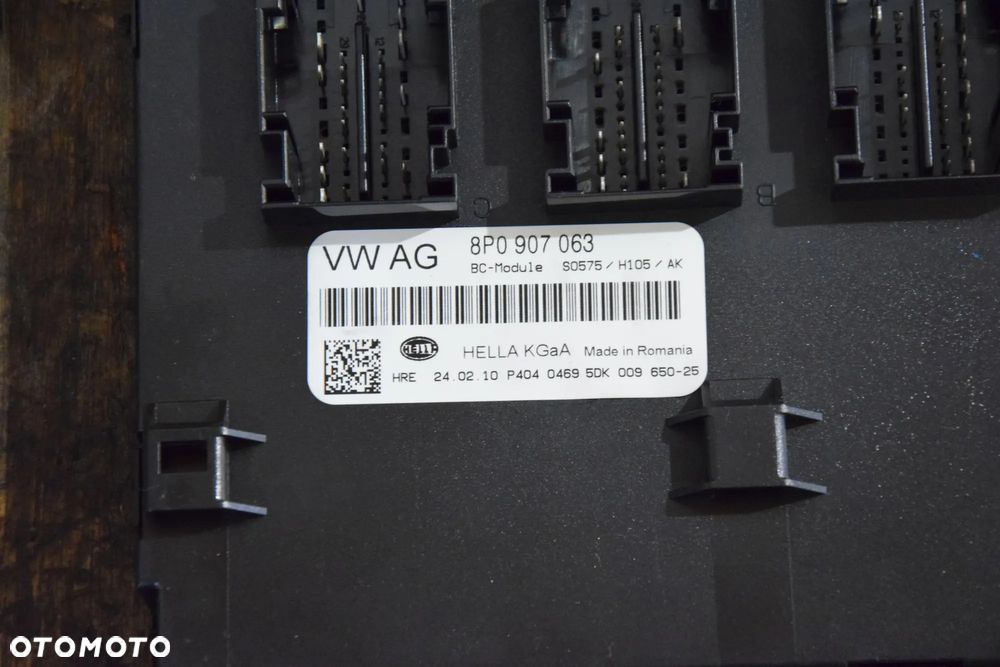 AUDI A3 8P LIFT 08-12 Moduł komfortu 8P0907063 (bez litery) - 2
