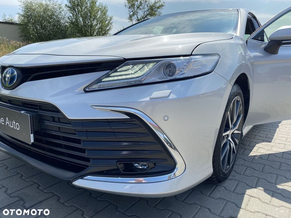 Toyota Camry 2.5 Hybrid Executive CVT - 9