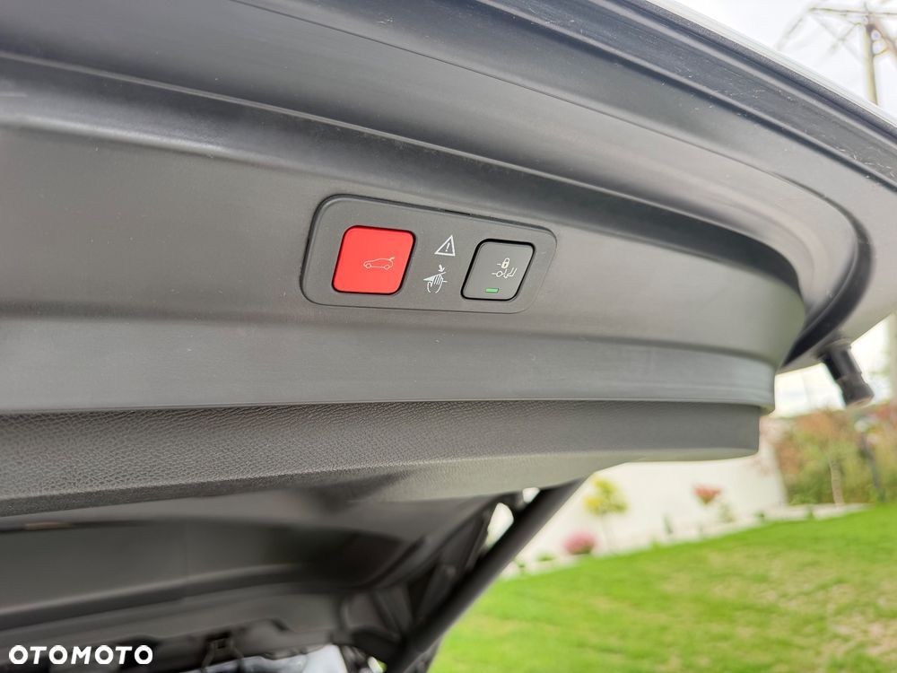 Peugeot 5008 1.6 PureTech GT S&S EAT8 - 12