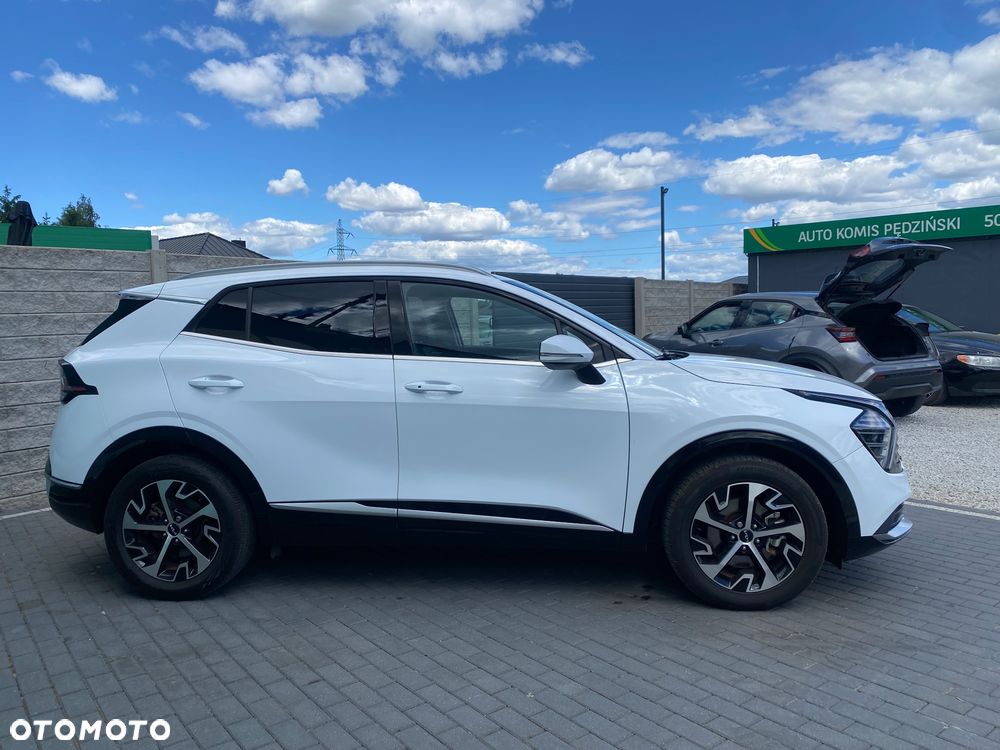 Kia Sportage 1.6 T-GDI HEV Business Line 2WD - 31