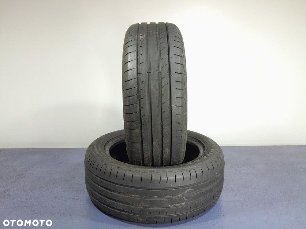 OPONY LETNIE DĘBICA PRESTO UHP2 215/55 R17 2 SZT - 3