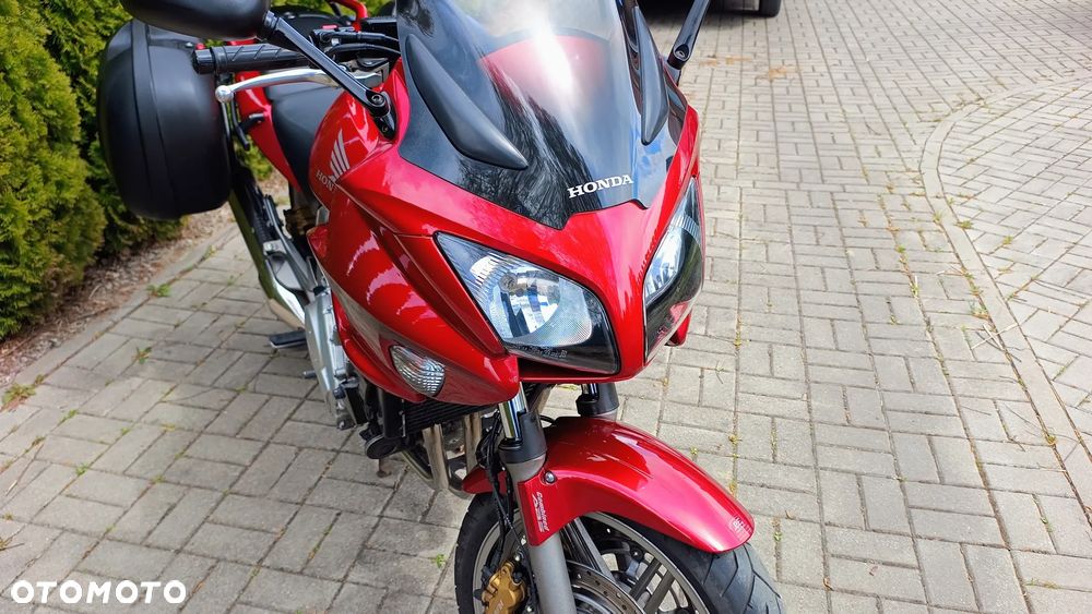 Honda CBF - 21