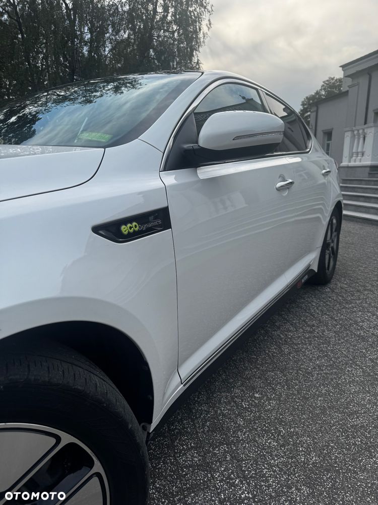 Kia K5 - 13