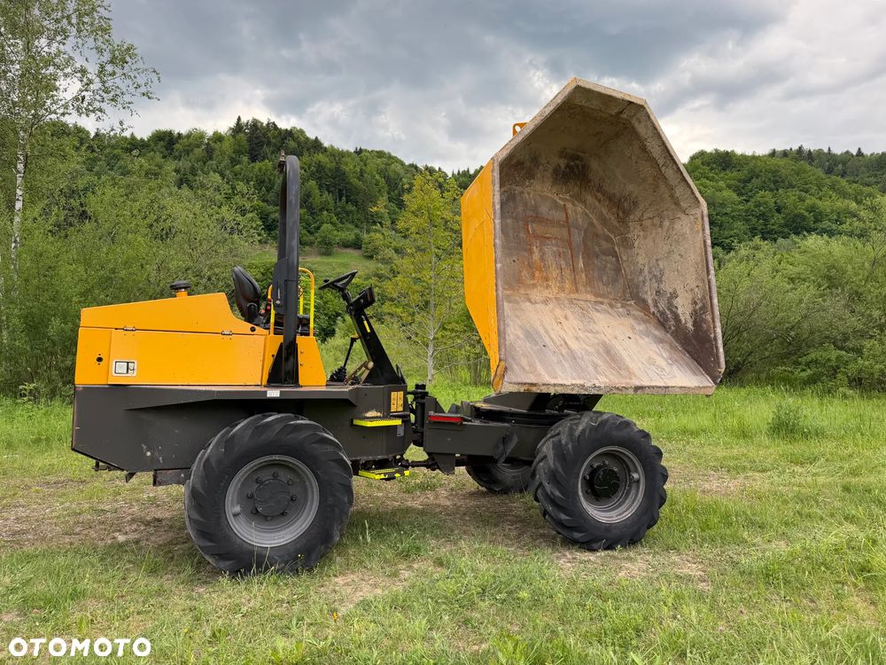 Terex Mecalac TA6s Wozidło Budowlane rolnicze wózek z Obrotową Kolebą. 6ton ładowność. 4x4. Silnik Perkins 80KM 4 cylindry. 1300 mtg. 2020 rok. Kamera z wielkim Ekranem! Jazda Rewers 3prędkości. Maszyna jak Nowa z Norweskiego Gospodarstwa! Ani deka luzów i wycieków! Hydrostatic. Pełny Oryginał. Hamulce brzytwa. Serwisy w DEKRA aktualne. Maszyna Woziła lekkie ładunki. Praktycznie zerowe zużycie. Wielka Okazja. Wszystko w pełnym Oryginale. Opony Oryginał. System fabryczny do oświetlenia! - 1