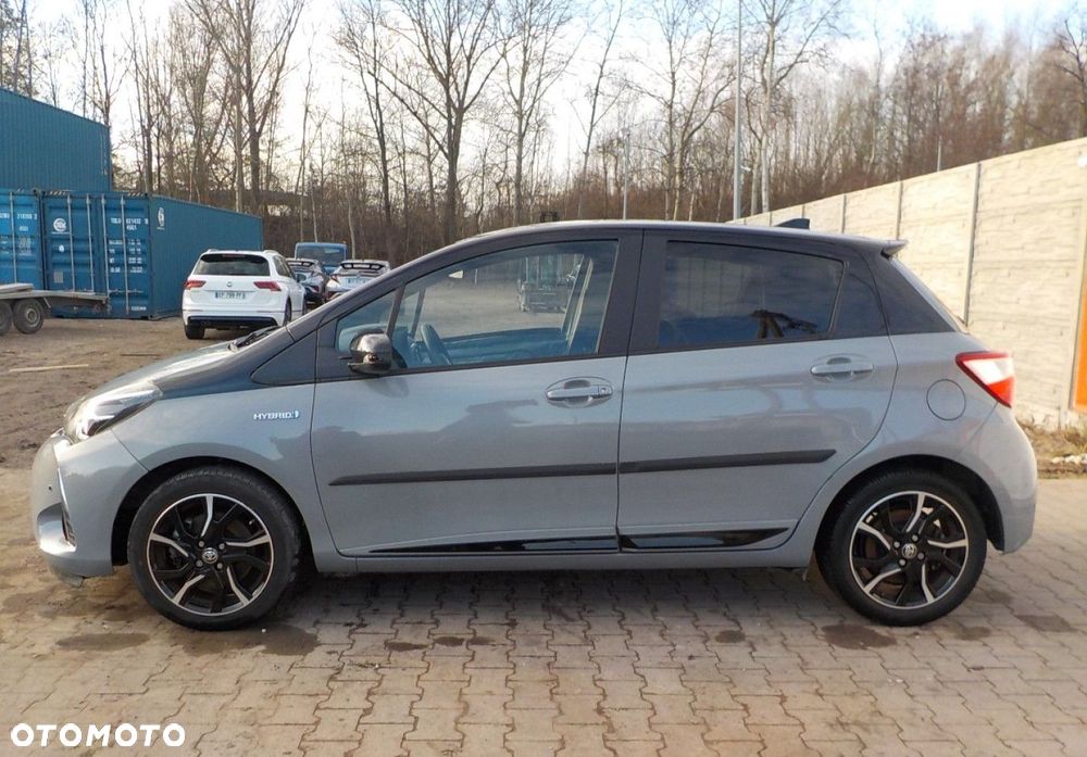 Toyota Yaris - 9