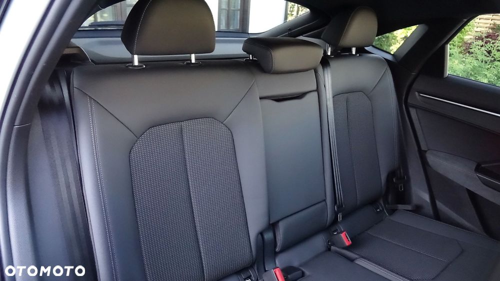 Audi Q3 Sportback - 28