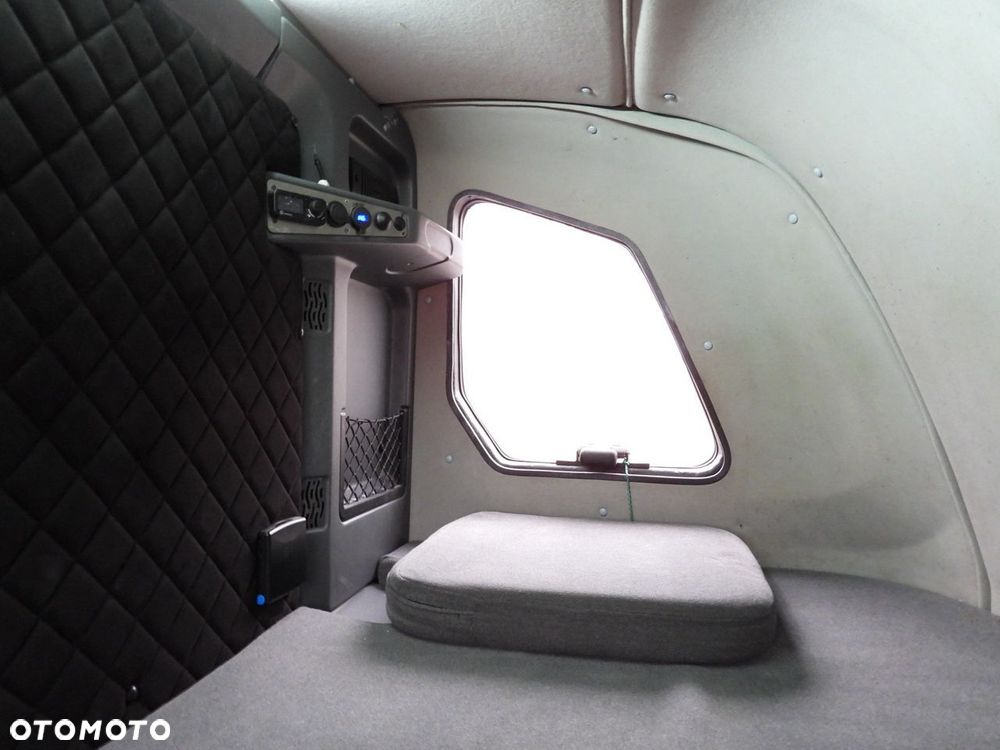 Renault MASTER PLANDEKA 10 PALET WEBASTO TEMPOMAT PNEUMATYKA KLIMATYZACJA  165KM - 41