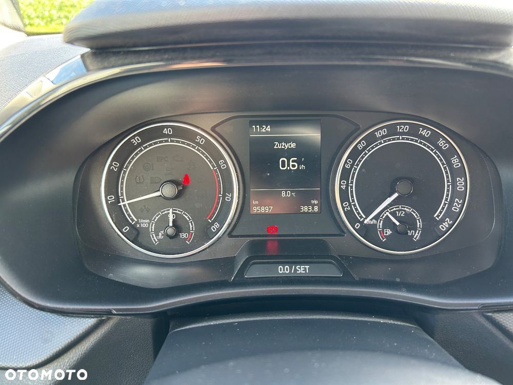 Skoda Fabia - 17