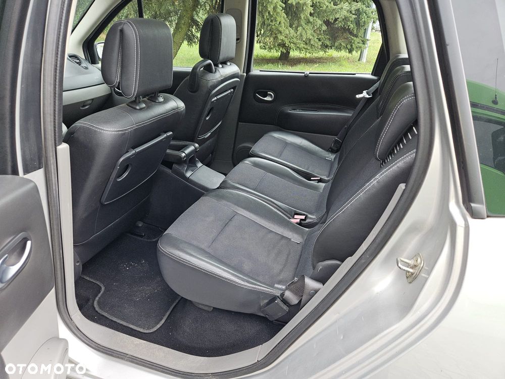 Renault Scenic - 9