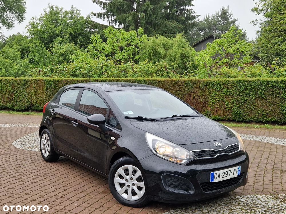 Kia Rio 1.2 Attract - 2