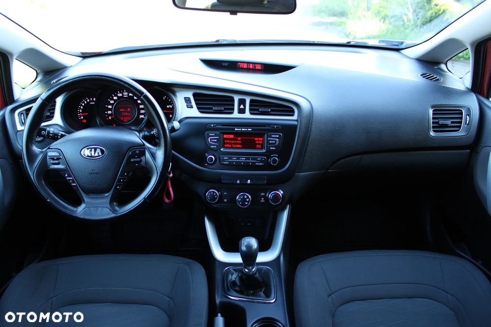 Kia Ceed 1.6 GDI M - 18