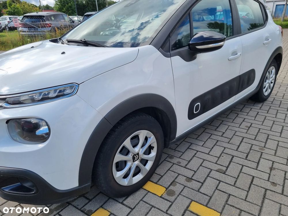 Citroën C3 Pure Tech 82 FEEL - 4