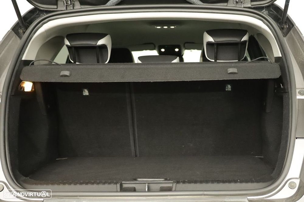 Renault Captur 1.0 TCe Techno - 38