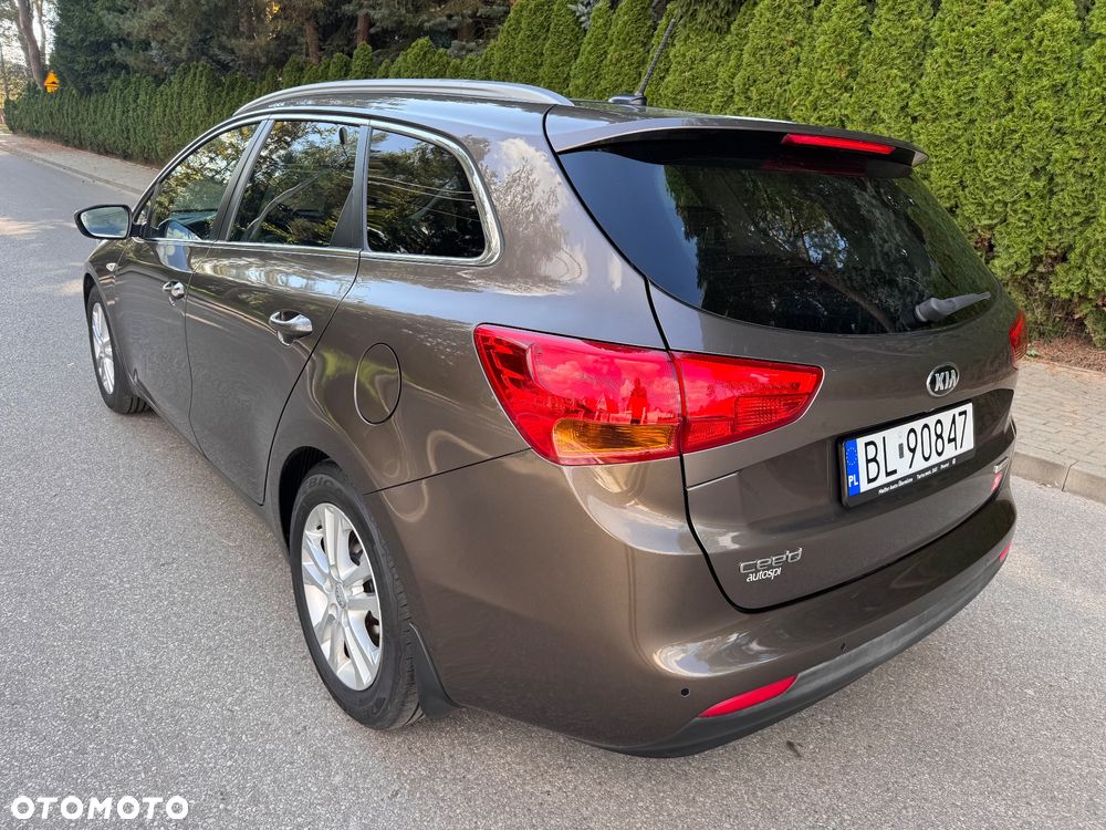 Kia Ceed Cee'd 1.6 GDI Business Line - 6