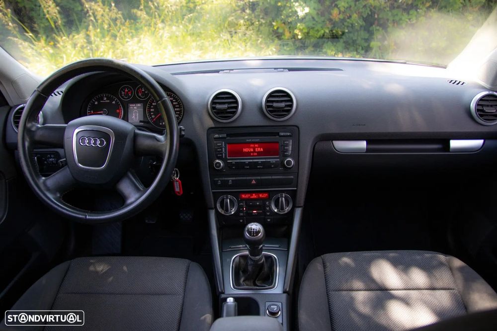Audi A3 Sportback 1.6 TDI Attraction - 7