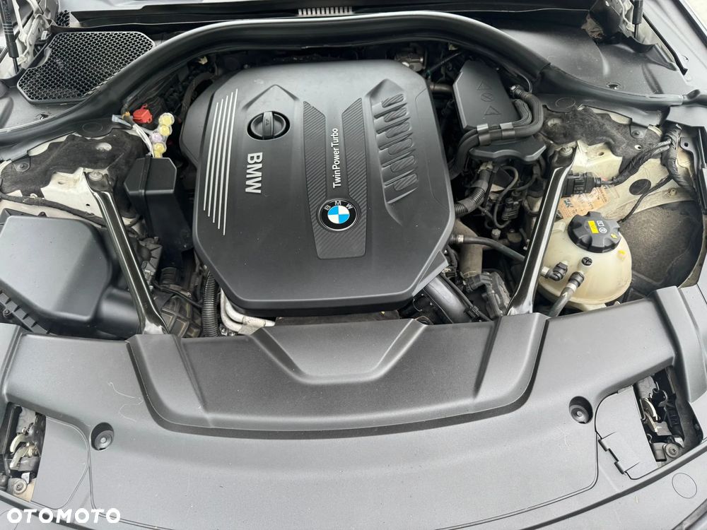 BMW Seria 7 730d xDrive - 21