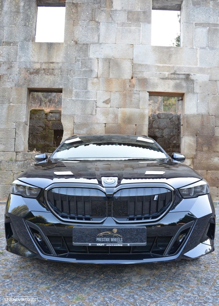 BMW i5 eDrive40 Pack Desportivo M Pro - 39