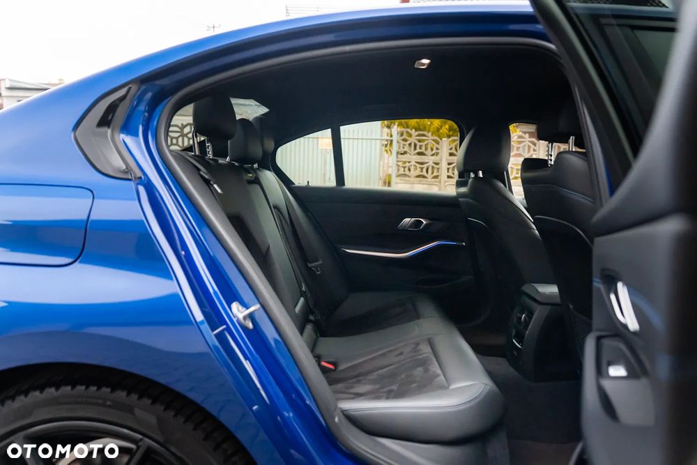 BMW Seria 3 320d mHEV M Sport sport - 22