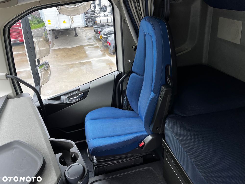 Volvo FH500 // 2024 // GLOBE XXL // ACC // LED // Jak nowy ! // Najem // - 31