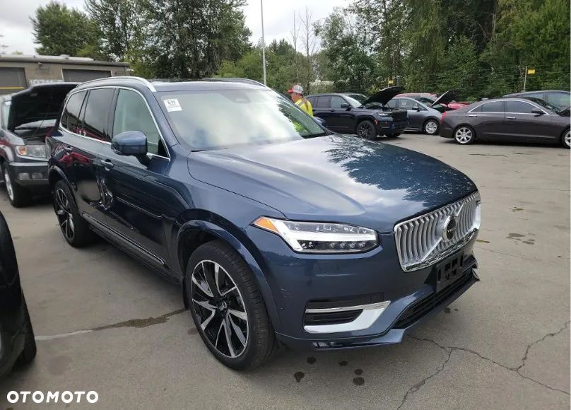 Volvo XC 90 - 3