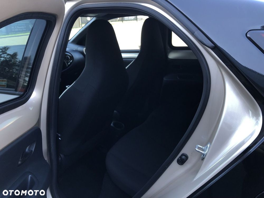 Toyota Aygo X 1.0 VVT-i Style - 18