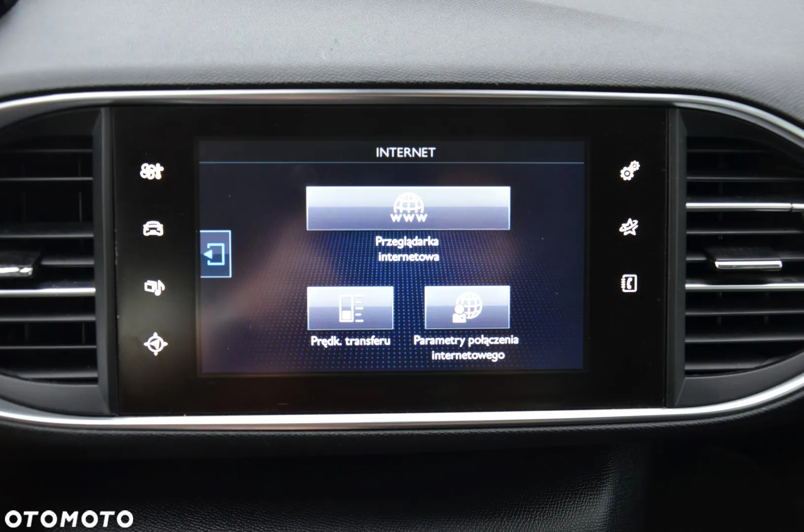 Peugeot 308 BlueHDi FAP 120 EAT6 Stop & Start Active - 39