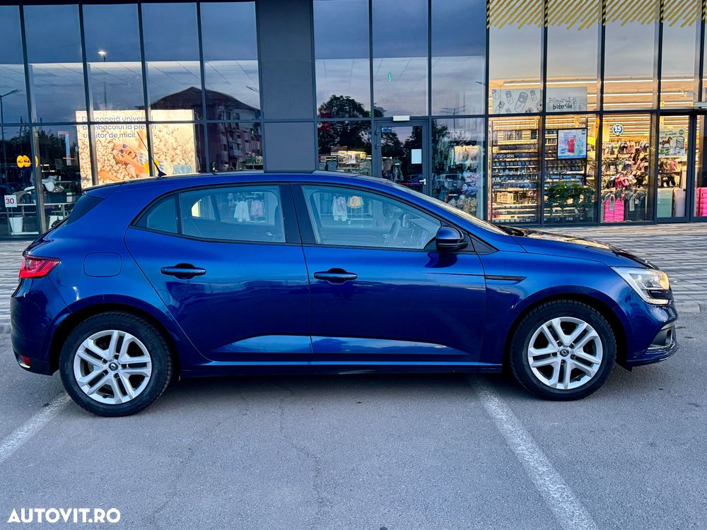 Renault Megane - 5