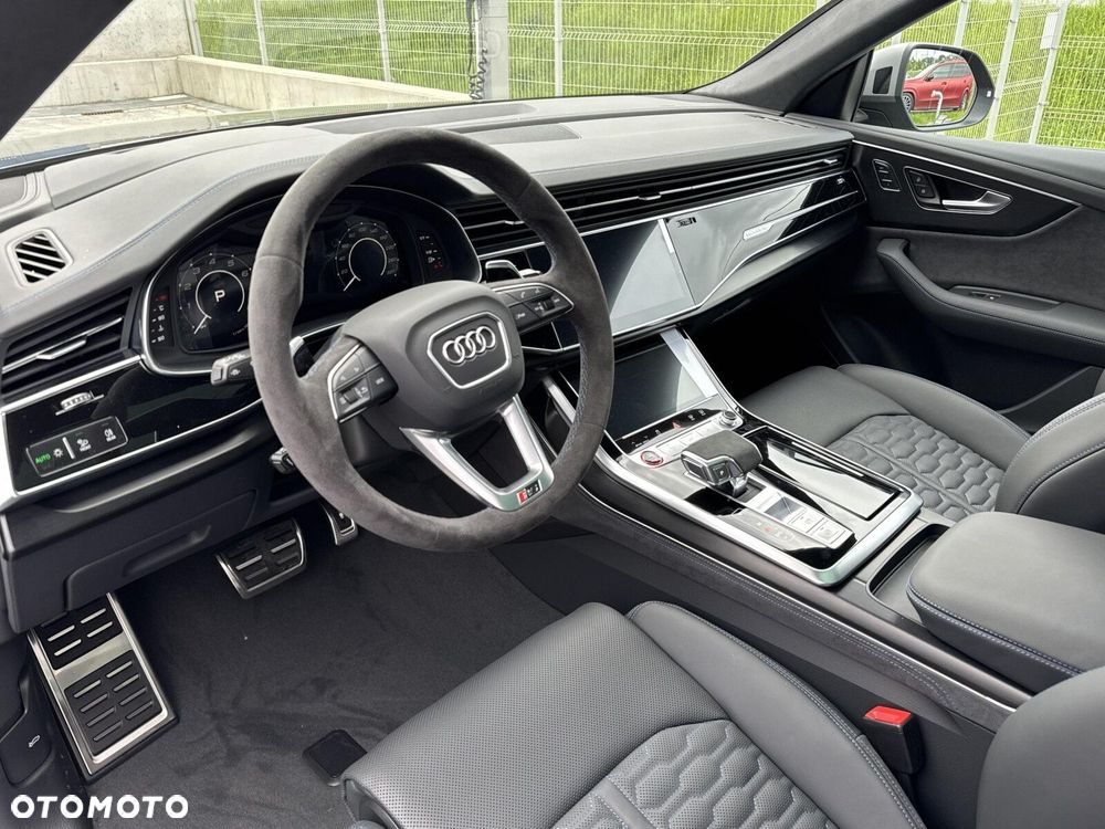 Audi RS Q8 - 9