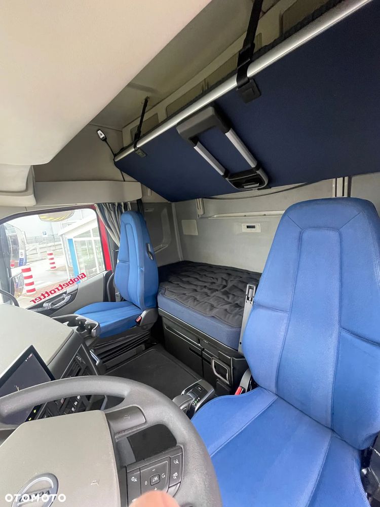 Volvo FH 500 GLOBETROTTER - 11