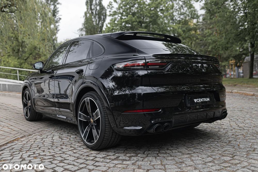 Porsche Cayenne E-Hybrid - 12