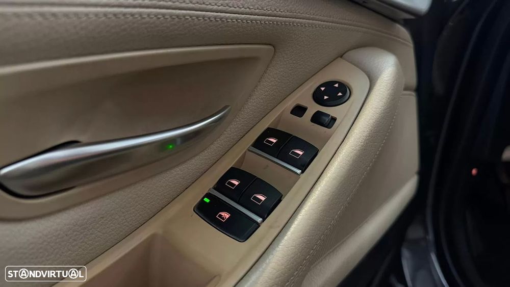 BMW 520 d Line Luxury - 11