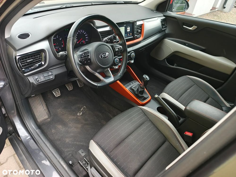 Kia Stonic 1.0 T-GDI 120 Edition 7 - 14