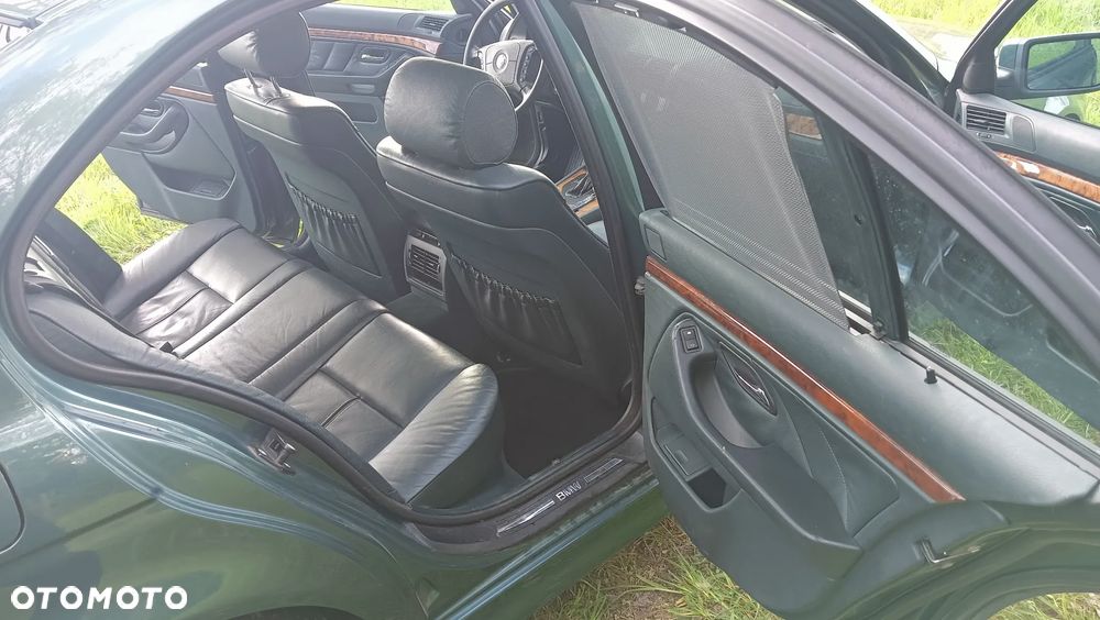 BMW Seria 5 - 8