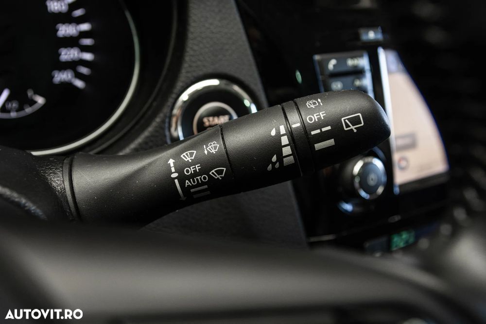 Nissan Qashqai 1.5D 114CP 2WD N-Connecta - 24