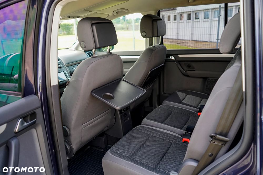 Volkswagen Touran 1.6 TDI DPF Trendline - 17