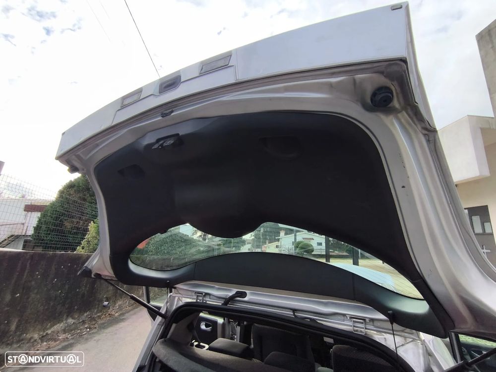 Renault Mégane 1.5 dCi Confort - 12