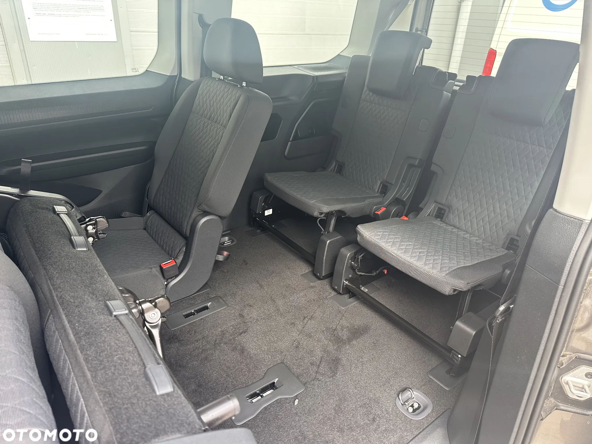 Volkswagen Caddy Maxi 2.0 TDI Life DSG - 9