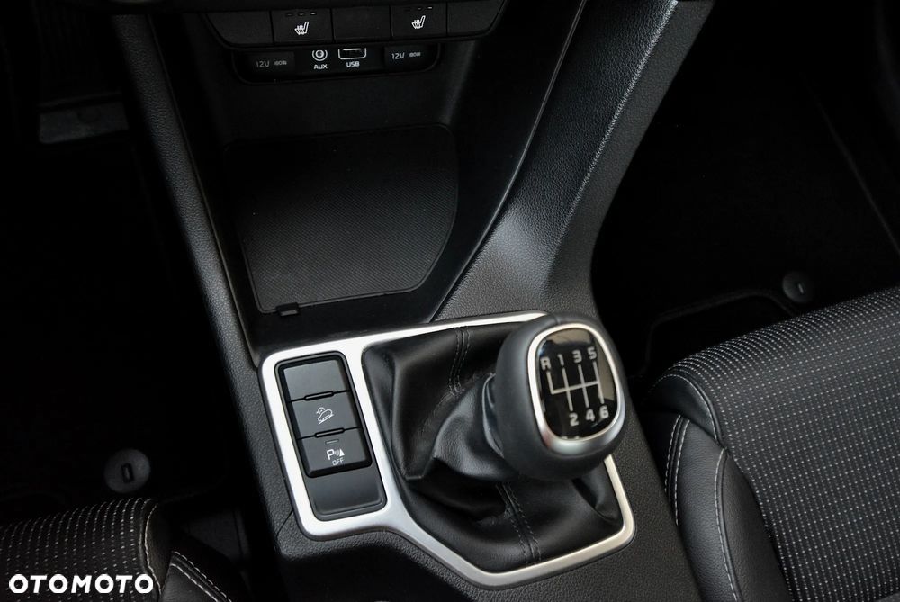 Kia Sportage 1.6 T-GDI 2WD Spirit - 17