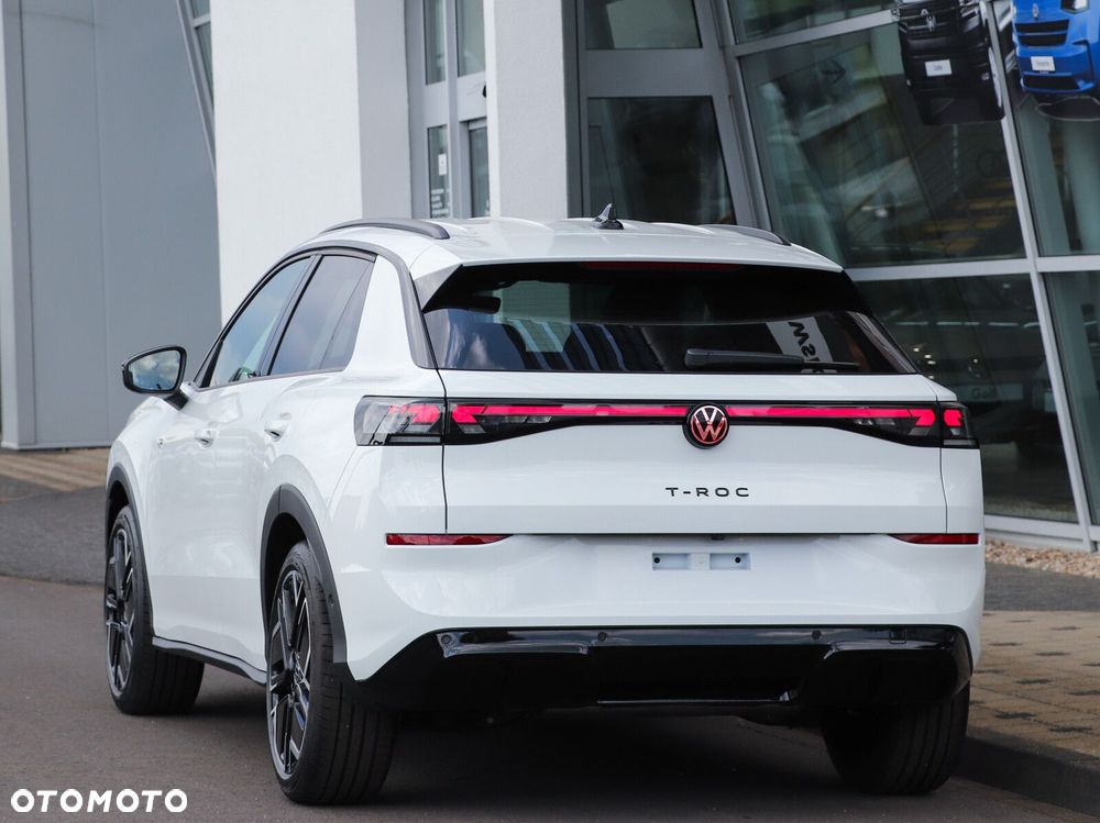 Volkswagen T-Roc - 4