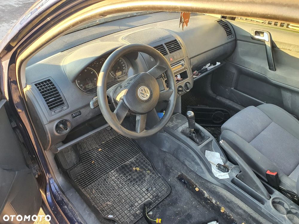 volkswagen polo 9n fotel kanapa deska kokpit podsufitka boczek podłokietnik licznik panel - 2