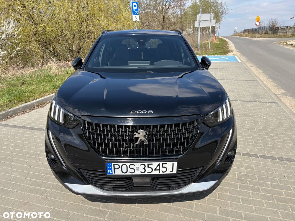 Peugeot 2008 PureTech 130 GT - 10