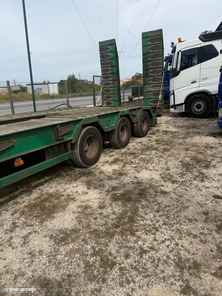 Outra não listada SEMI REBOQUE VEREM 3 EIXOS PORTA MÁQUINAS 54 TON - 4