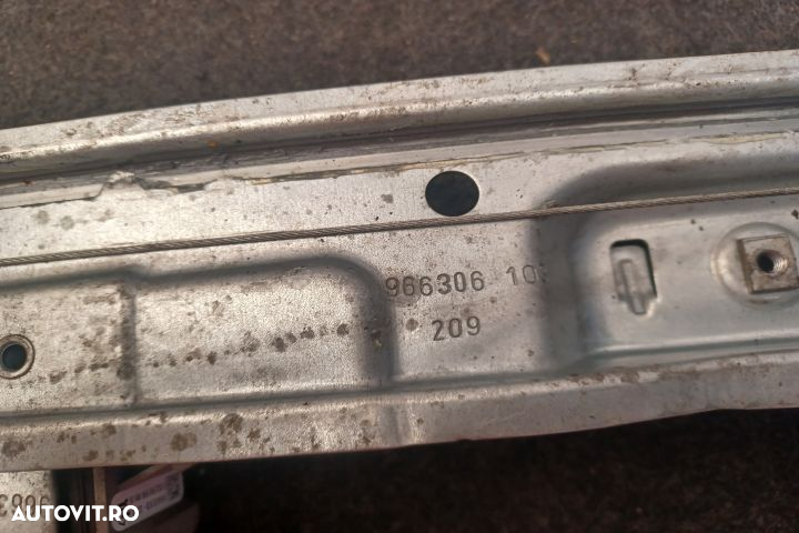 Macara geam spate stanga electrica 966308102  966308102 910281103 966 - 6