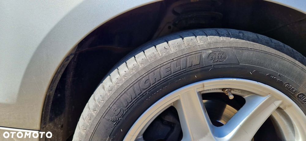 BMW Seria 1 116i - 13